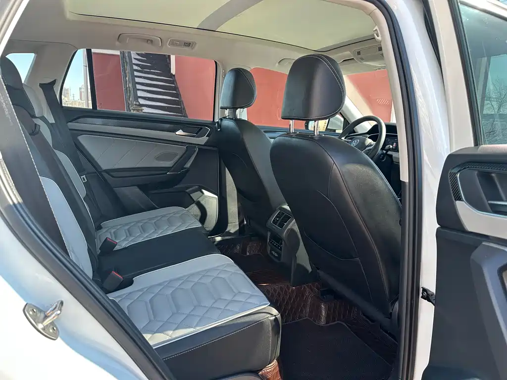 Volkswagen Tayron 2023 280TSI 2WD Luxury Plus Advanced Edition 2023 - thumbnail 11