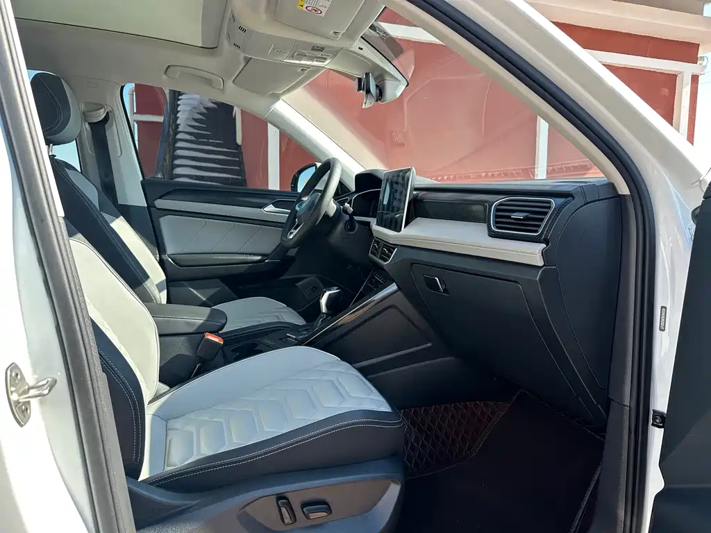 Volkswagen Tayron 2023 280TSI 2WD Luxury Plus Advanced Edition 2023 - thumbnail 12