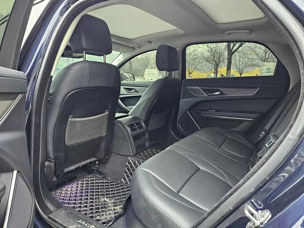 Jaguar Jaguar XFL 2021 XFL 2.0T P200 RWD Prestige Luxury Edition 2021 - thumbnail 5