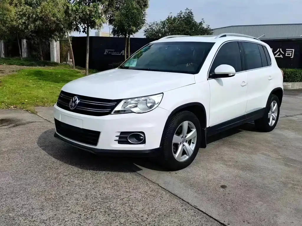Volkswagen Volkswagen Tiguan 2010 1.8 TSI Automatic 2WD Style Edition 2011 - thumbnail 3