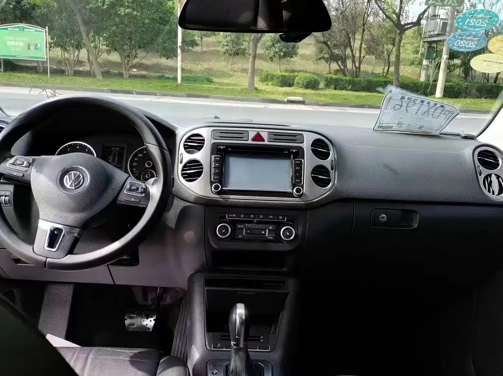 Volkswagen Volkswagen Tiguan 2010 1.8 TSI Automatic 2WD Style Edition 2011 - thumbnail 7