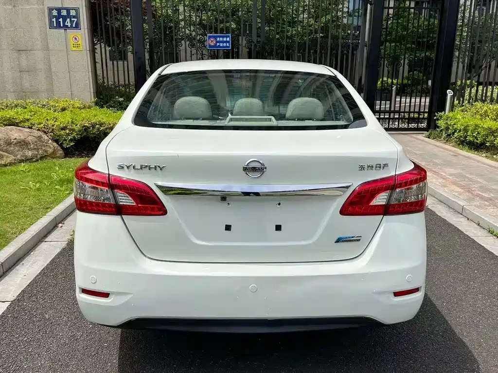 Nissan Nissan Sylphy 2012 1.6XL CVT Luxury Edition 2014 - thumbnail 5