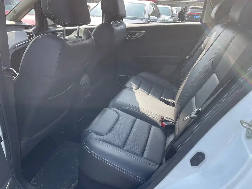 Geely Auto Geely Emgrand X3 2020 1.5L CVT Elite 2021 - thumbnail 10