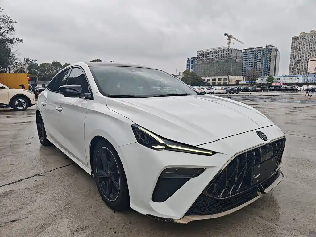 MG MG5 Scorpion 2022 1.5T Luxury Edition 2022 - thumbnail 3