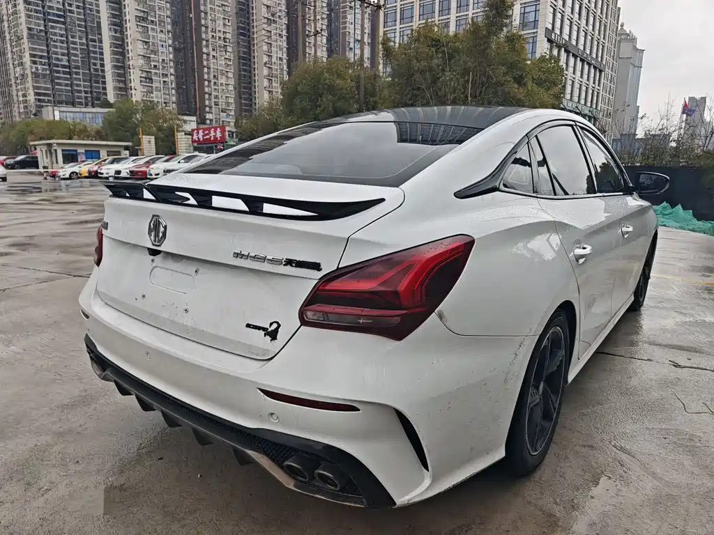 MG MG5 Scorpion 2022 1.5T Luxury Edition 2022 - thumbnail 8