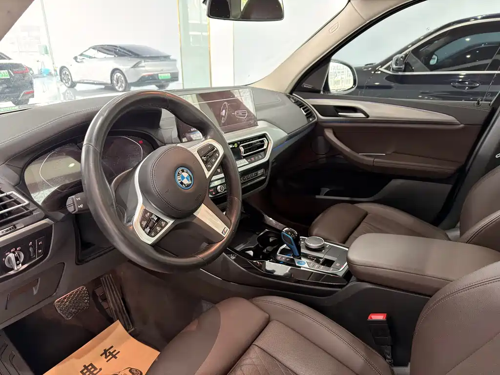 BMW BMW iX3 2022 Create Leading Edition 2022 - thumbnail 4