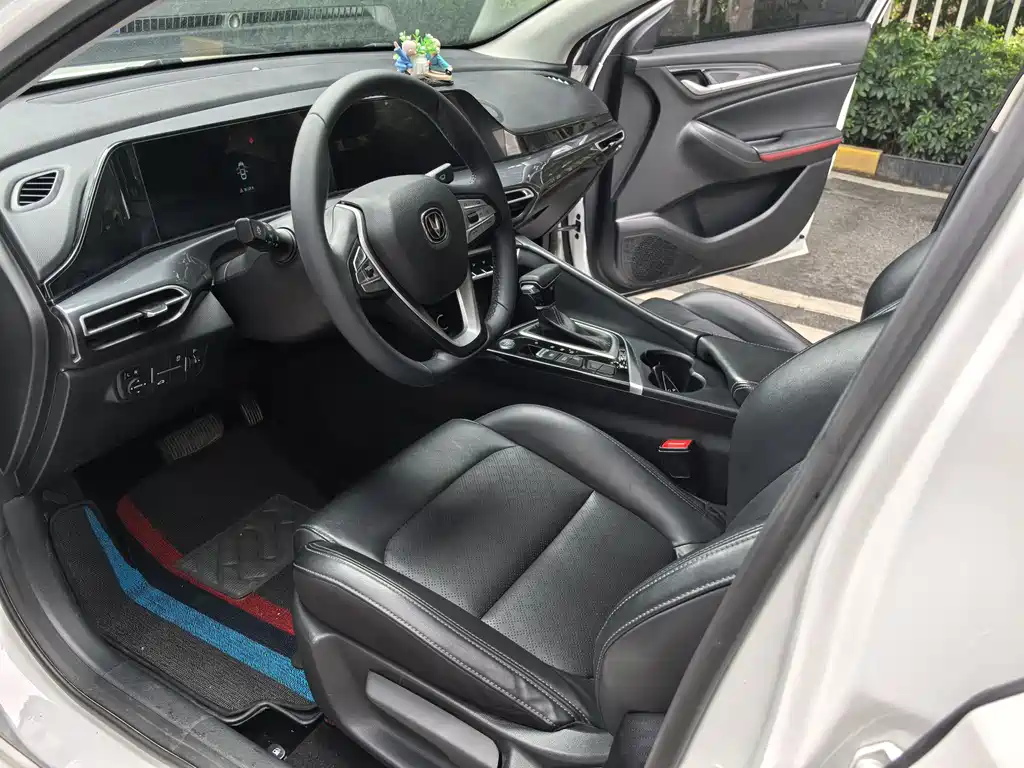 Changan Yidong 2020 PLUS Blue Whale NE 1.4T GDI DCT Premium Model 2020 - thumbnail 9