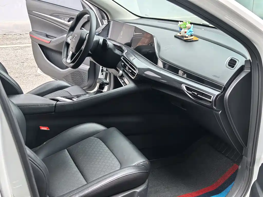 Changan Yidong 2020 PLUS Blue Whale NE 1.4T GDI DCT Premium Model 2020 - thumbnail 14