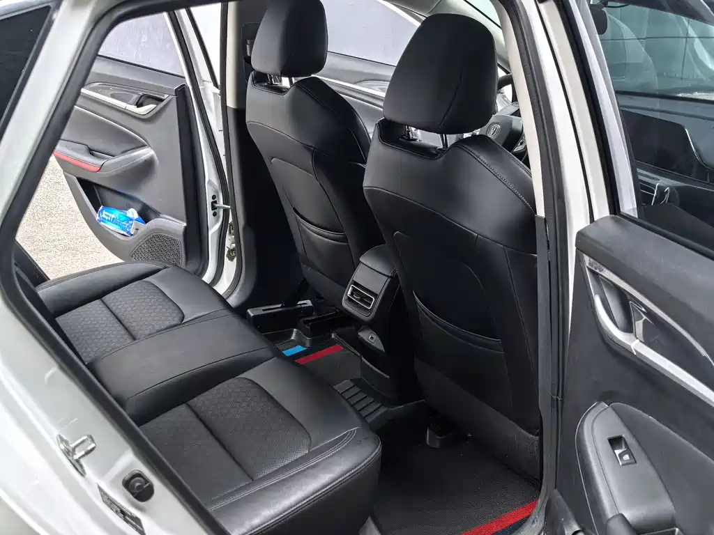 Changan Yidong 2020 PLUS Blue Whale NE 1.4T GDI DCT Premium Model 2020 - thumbnail 18
