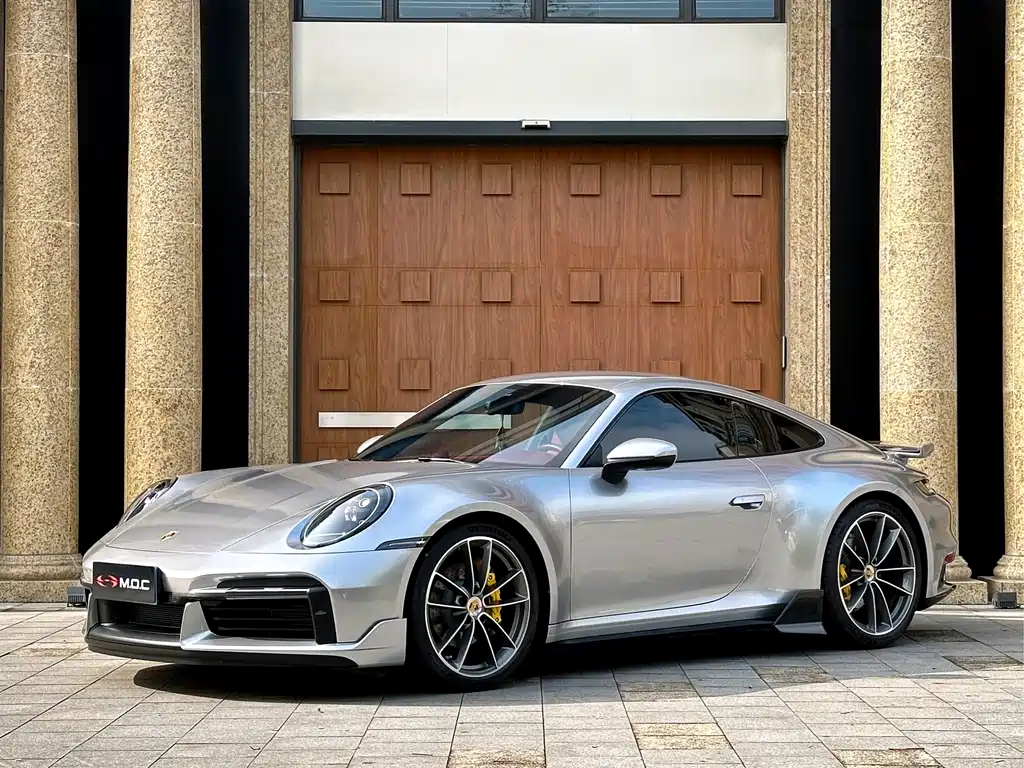 Porsche Porsche 911 2023 Carrera 3.0T 2025