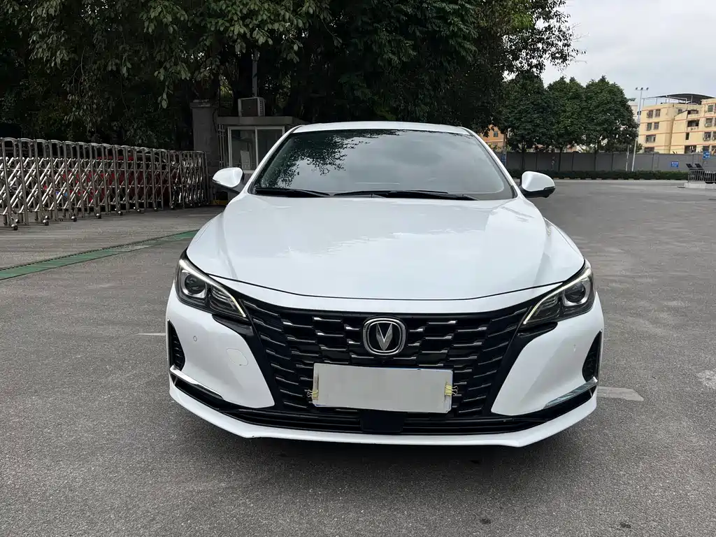 Changan Changan Raeton CC 2022 Blue Whale Edition 1.5T DCT Premium Model 2021 - thumbnail 2