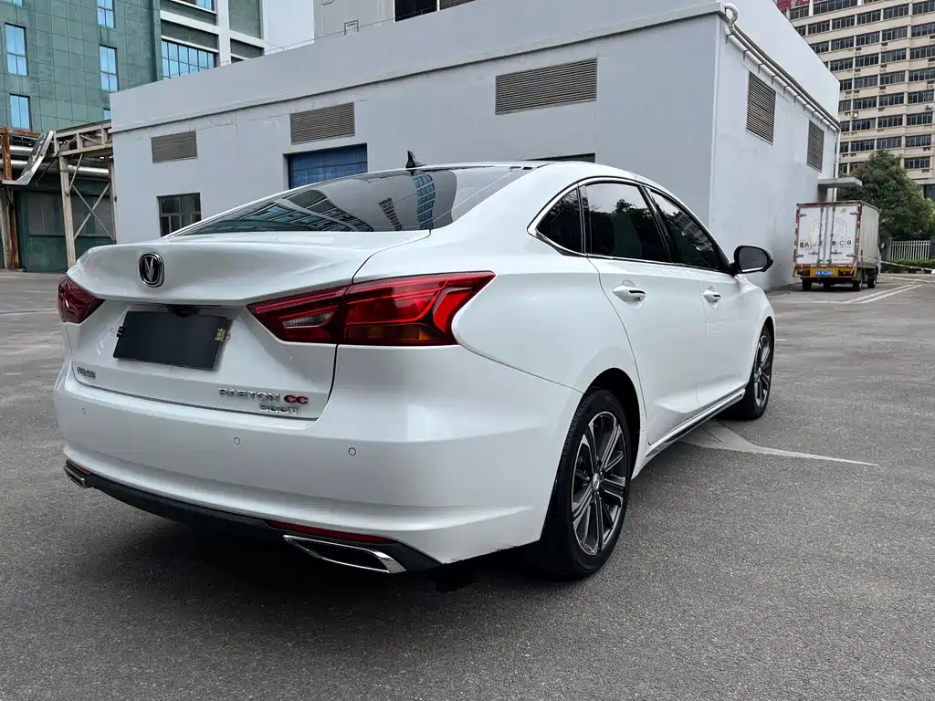 Changan Changan Raeton CC 2022 Blue Whale Edition 1.5T DCT Premium Model 2021 - thumbnail 15