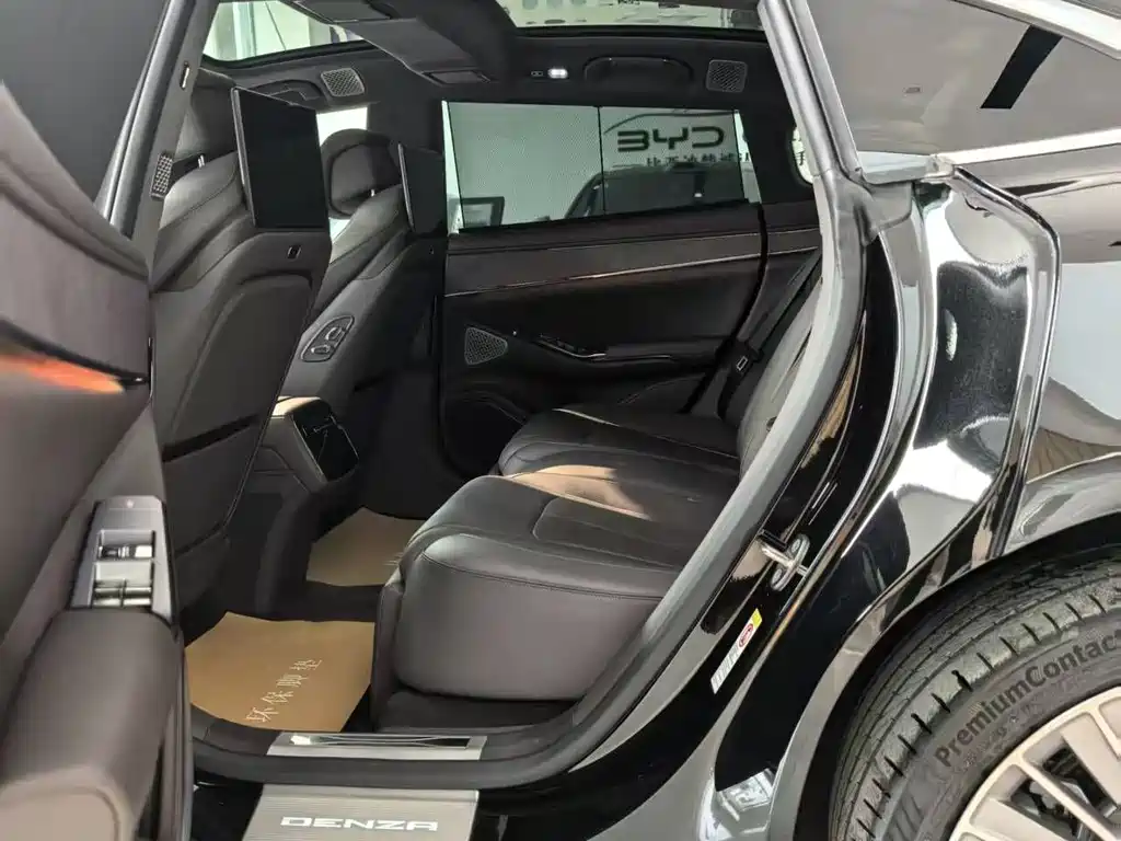 Denza Tang Z9 2024 Model 1100km AWD Ultra Edition 2024 - thumbnail 9