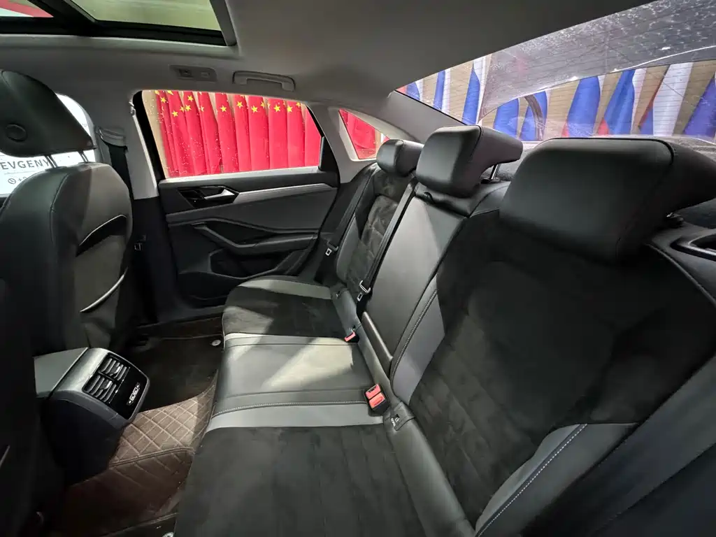 Volkswagen Volkswagen Sagitar 2021 280TSI DSG Luxury Intelligent Connection Edition 2021 - thumbnail 15