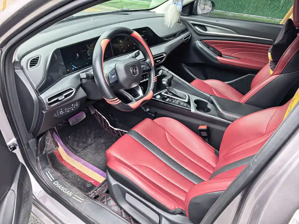 Changan Yidong 2021 PLUS Blue Whale NE 1.4T GDI DCT Premium Edition 2021 - thumbnail 3
