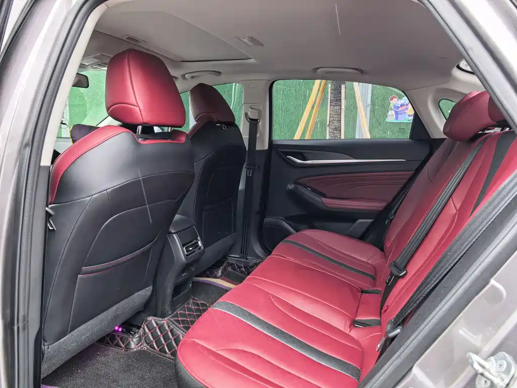 Changan Yidong 2021 PLUS Blue Whale NE 1.4T GDI DCT Premium Edition 2021 - thumbnail 4