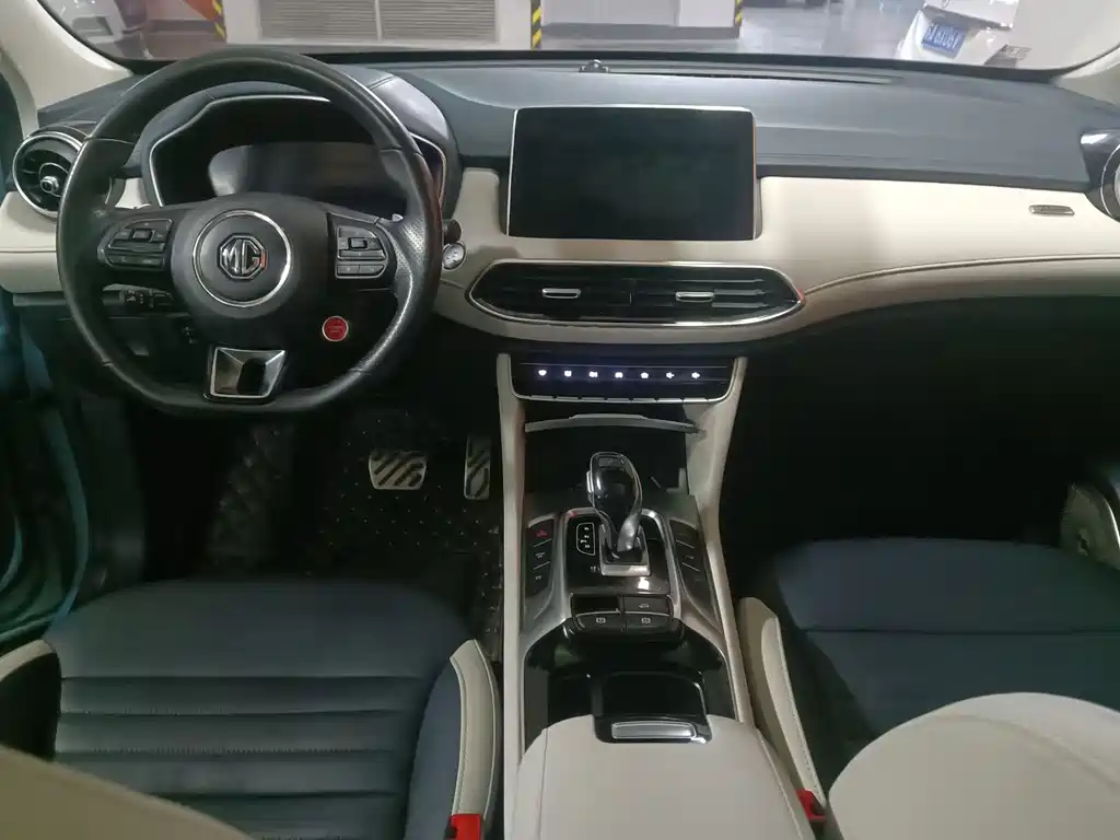 MG MG HS 2020 20T Automatic 2WD Luxury Edition VI 2020 - thumbnail 4