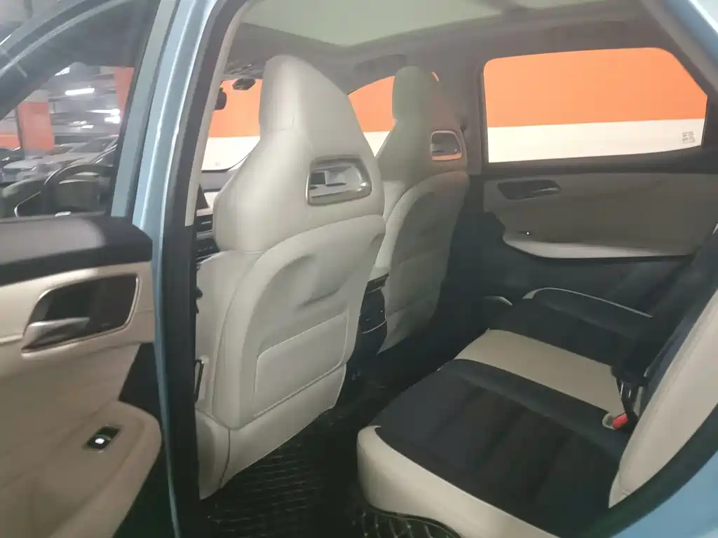 MG MG HS 2020 20T Automatic 2WD Luxury Edition VI 2020 - thumbnail 6
