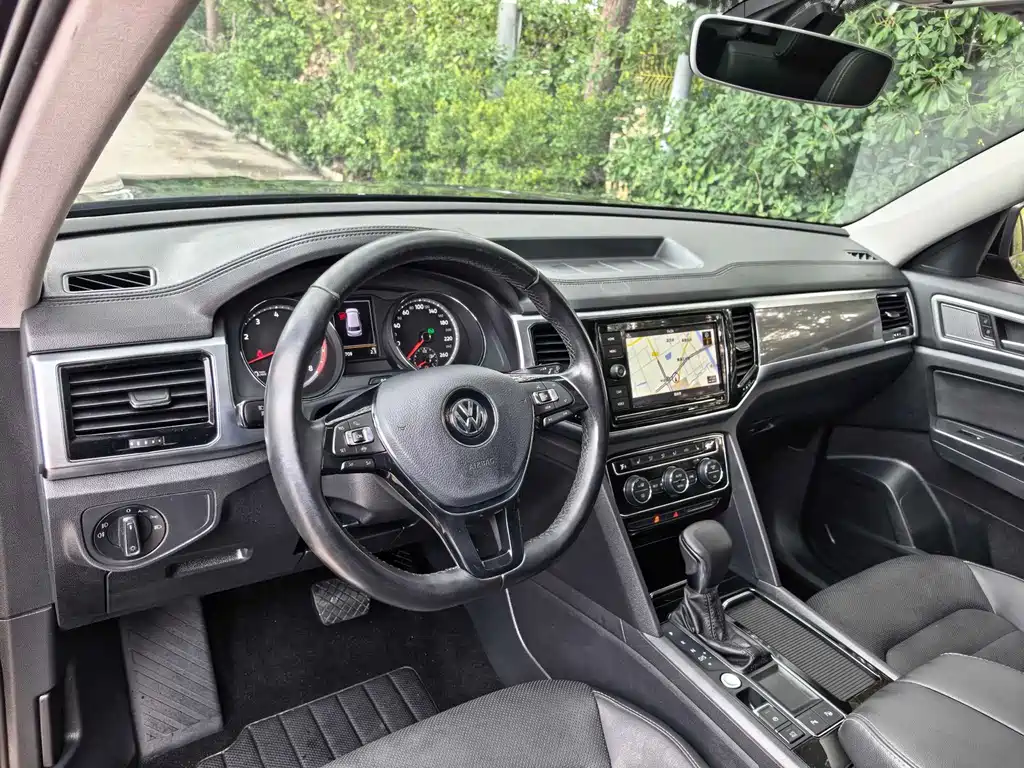 Volkswagen Teramont 2019 330TSI Front-Wheel Drive Luxury Edition China VI 2019 - thumbnail 8