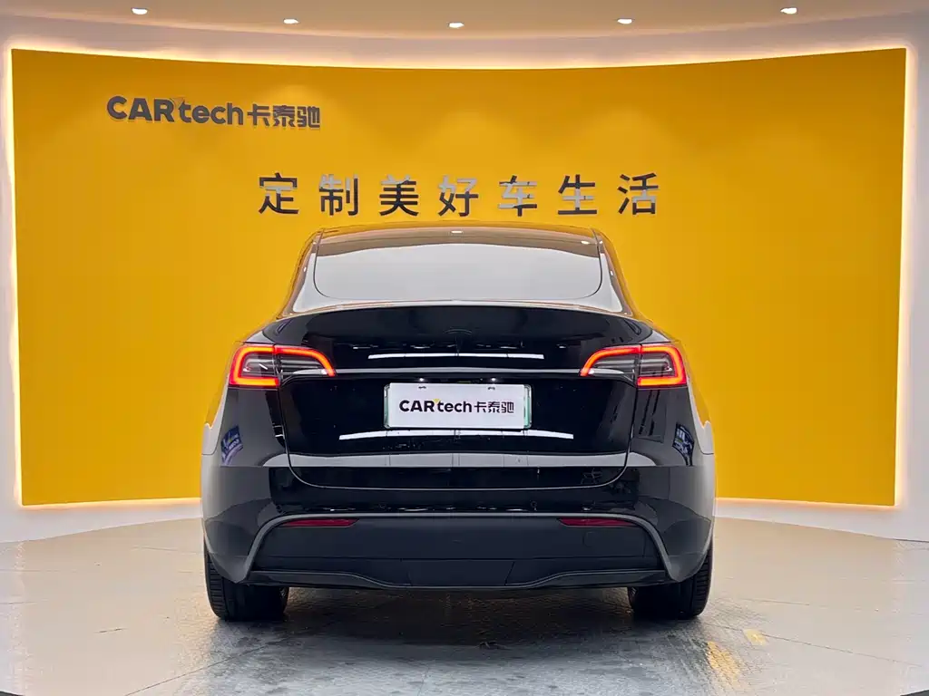 Tesla Model Y 2022 Rear-Wheel Drive Version 2023 - thumbnail 19