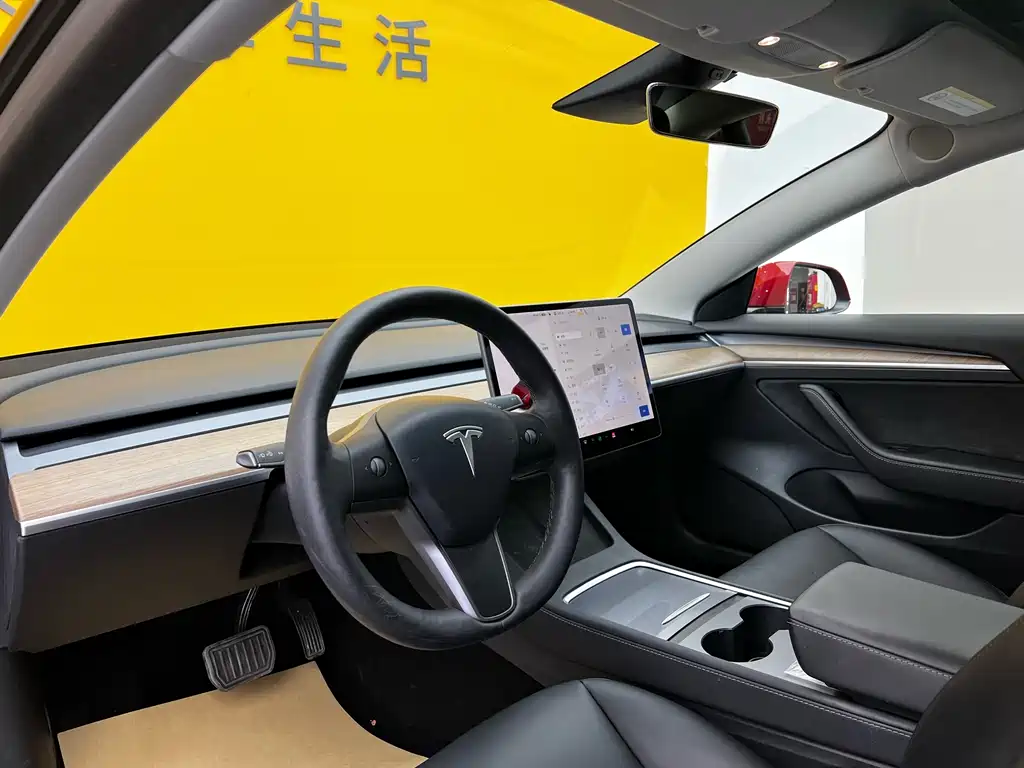Tesla Model 3 2021 Standard Range Rear-Wheel Drive Enhanced Version 3D1 2021 - thumbnail 4