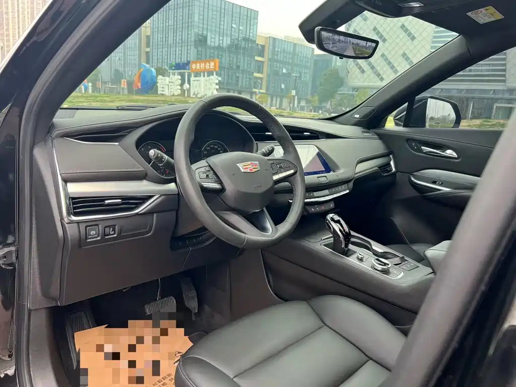 Cadillac Cadillac XT4 2020 28T FWD Premium Luxury 2020 - thumbnail 3