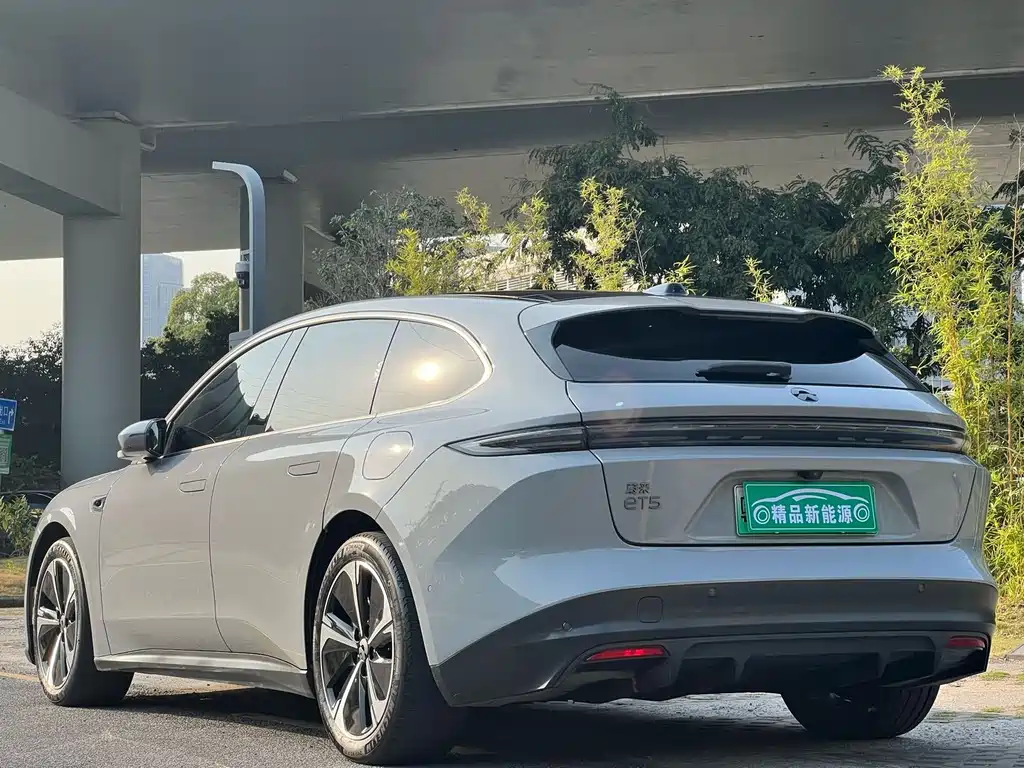 NIO NIO ET5T 2023 75kWh Touring 2023 - thumbnail 4