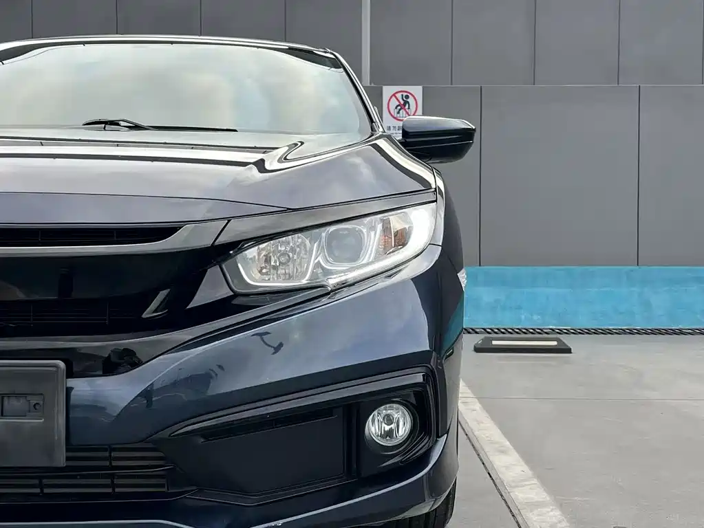 Honda Honda Civic 2019 220TURBO CVT Sport Edition China V 2020 - thumbnail 8