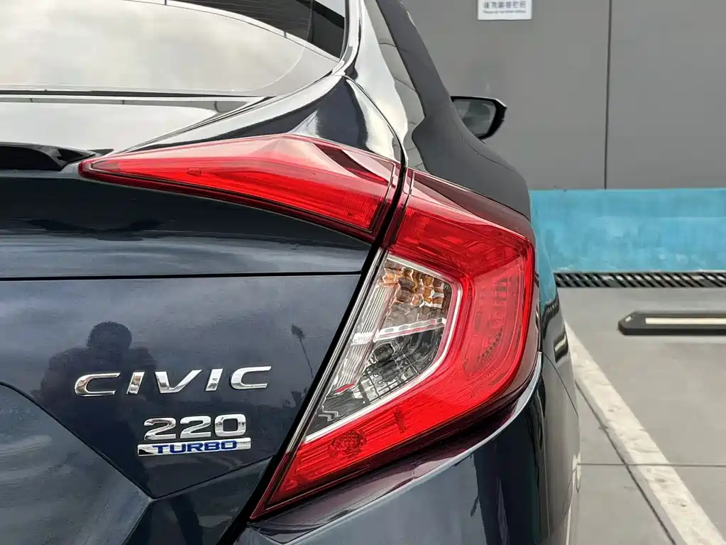 Honda Honda Civic 2019 220TURBO CVT Sport Edition China V 2020 - thumbnail 9