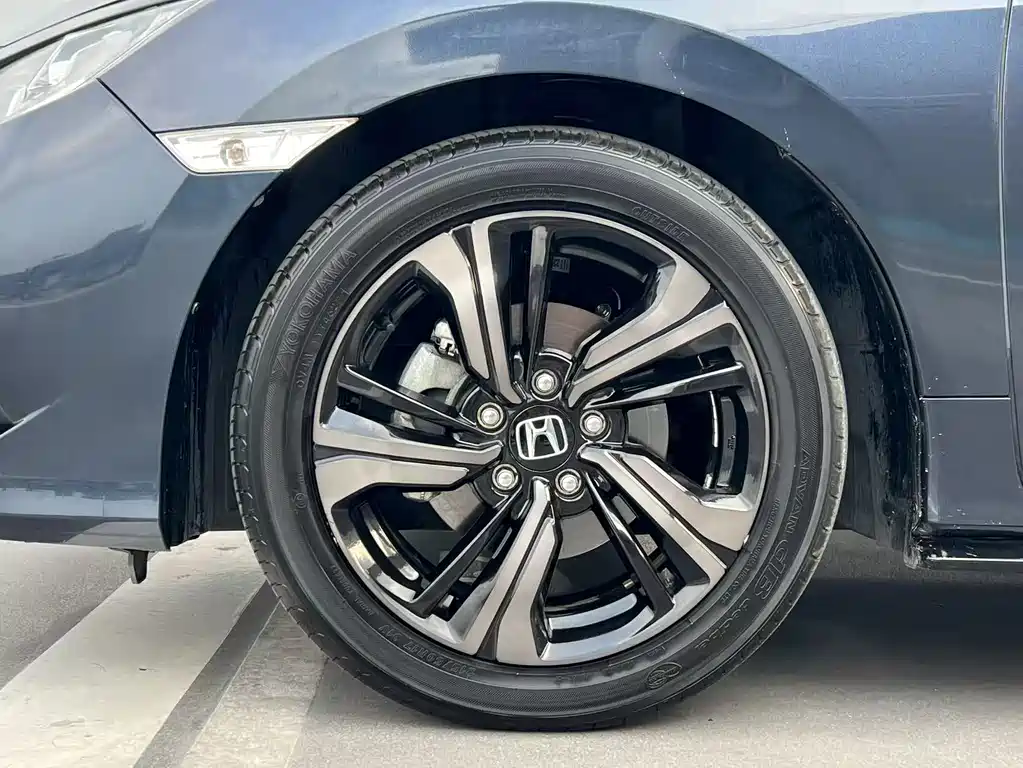 Honda Honda Civic 2019 220TURBO CVT Sport Edition China V 2020 - thumbnail 13