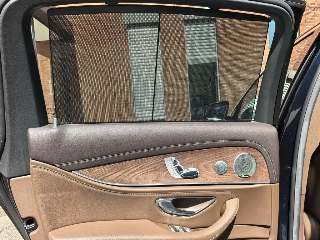 Mercedes-Benz Mercedes-Benz E-Class 2023 E 300 L Luxury Model 2023 - thumbnail 22