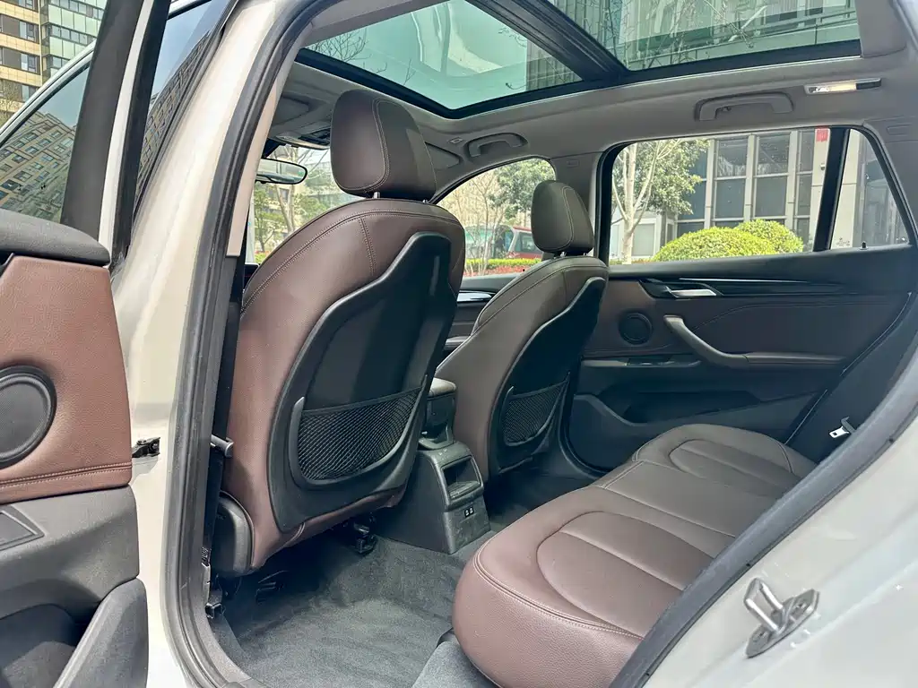 BMW BMW X1 2020 sDrive20Li Fashion Edition 2020 - thumbnail 5