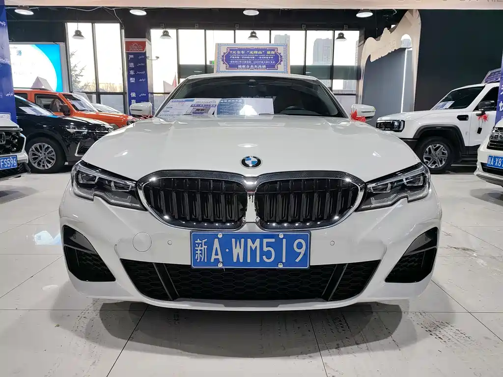 BMW BMW 3 Series 2022 Model Year Facelift 325Li M Sport Package 2023 - thumbnail 2