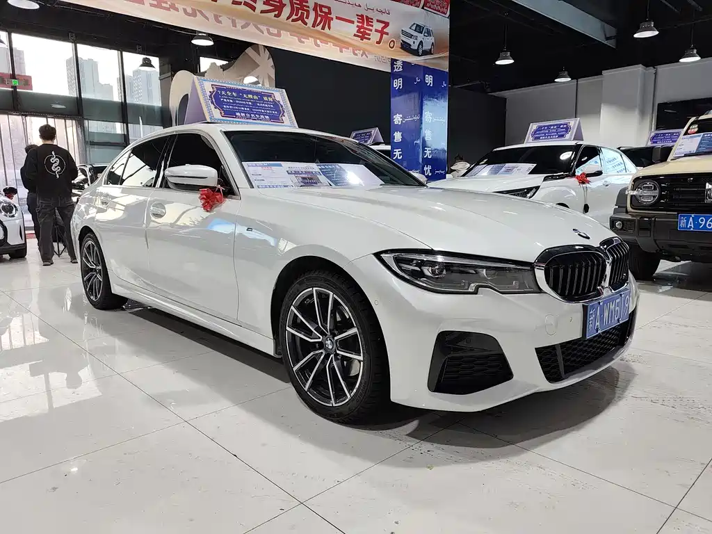 BMW BMW 3 Series 2022 Model Year Facelift 325Li M Sport Package 2023 - thumbnail 3