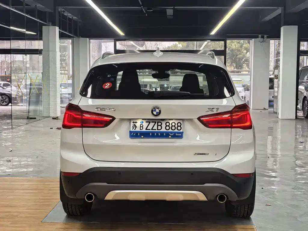 BMW BMW X1 2018 sDrive18Li Premium Model 2017 - thumbnail 5