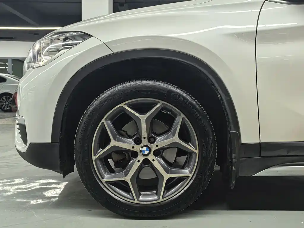 BMW BMW X1 2018 sDrive18Li Premium Model 2017 - thumbnail 20