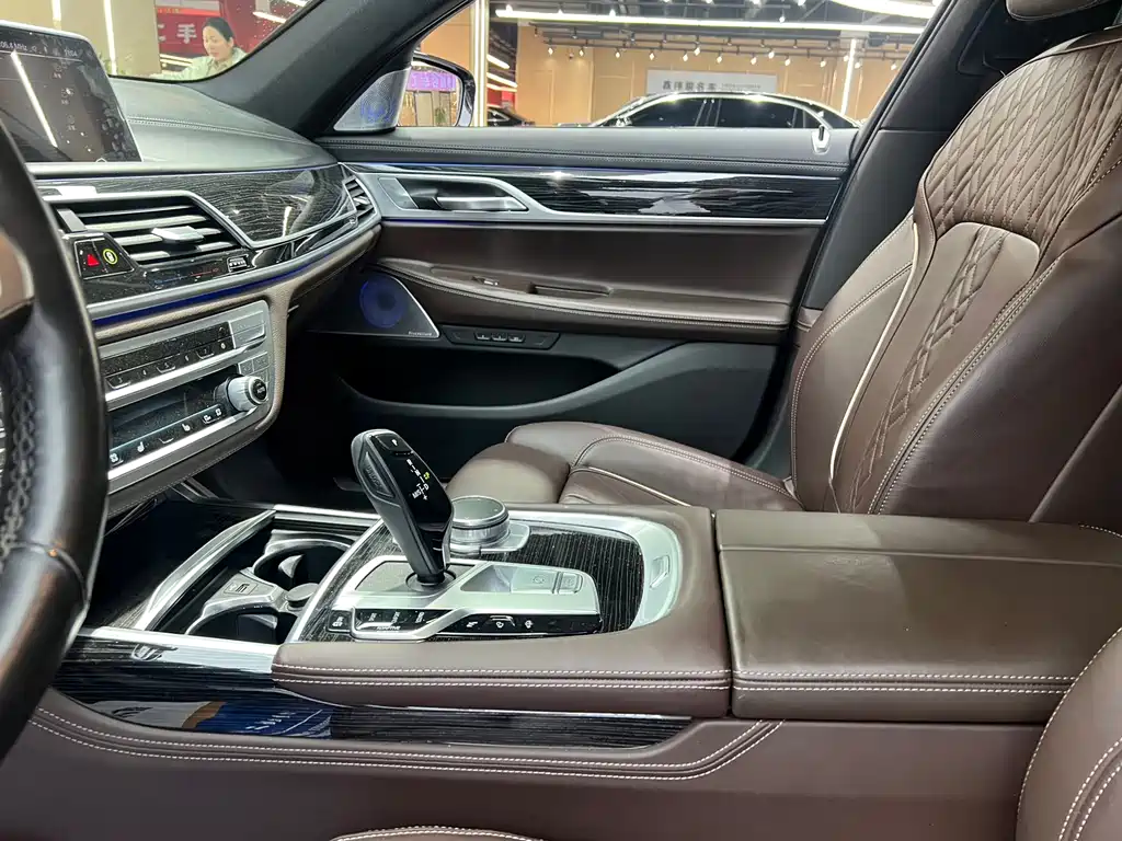 BMW BMW 7 Series 2021 730Li M Sport Package 2021 - thumbnail 7
