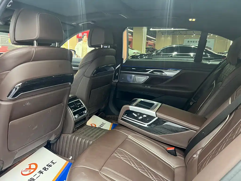 BMW BMW 7 Series 2021 730Li M Sport Package 2021 - thumbnail 9