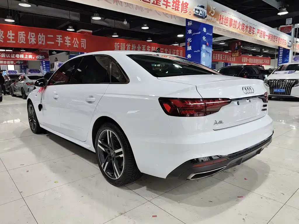 Audi Audi A4L 2022 40 TFSI Premium Dynamic Edition 2022 - thumbnail 7
