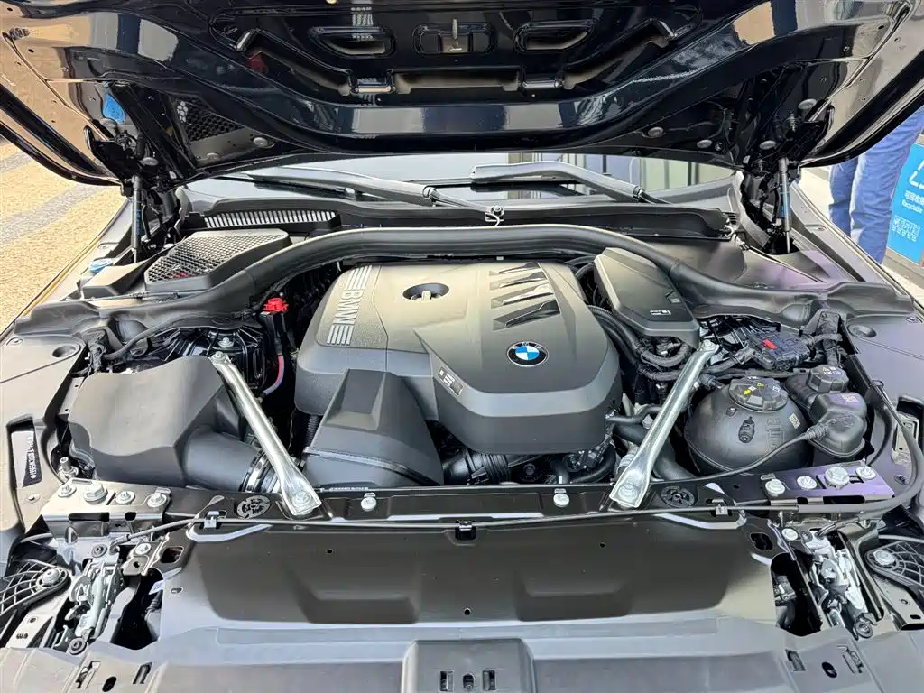 BMW BMW 5 Series Import 2024 530i Luxury M Sport Package 2026 - thumbnail 13