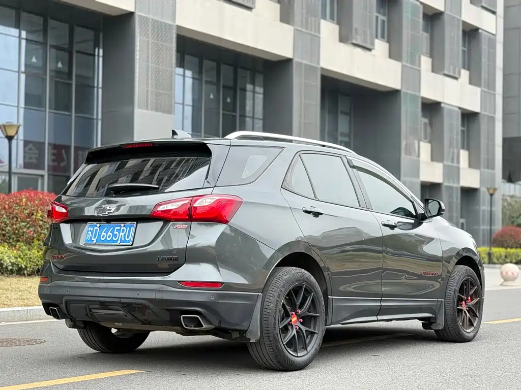 Chevrolet Equinox 2019 Redline 550T AWD RS Edition V 2019 - thumbnail 5