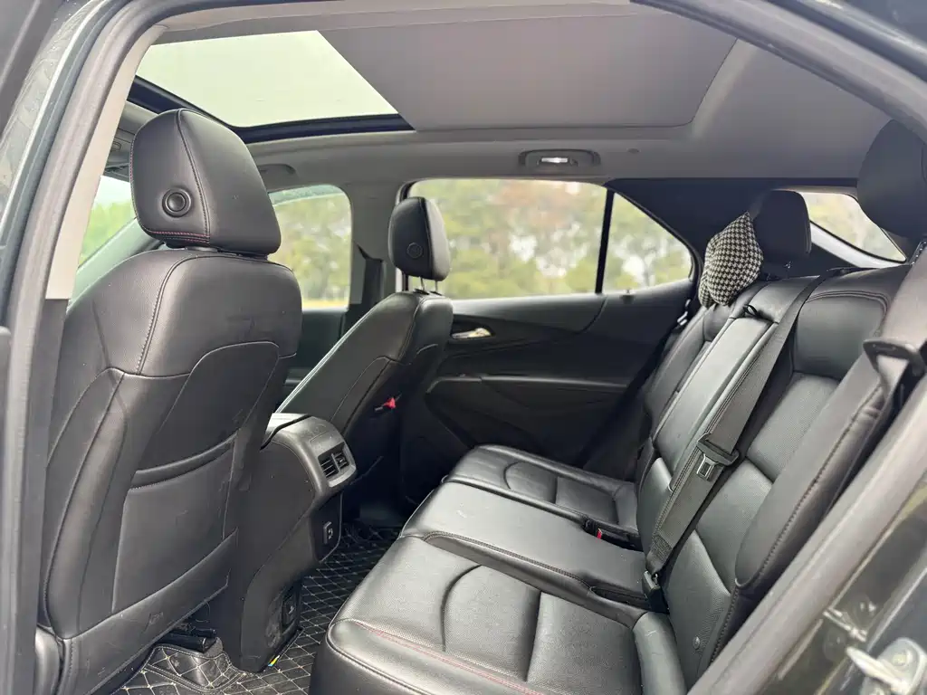 Chevrolet Equinox 2019 Redline 550T AWD RS Edition V 2019 - thumbnail 8