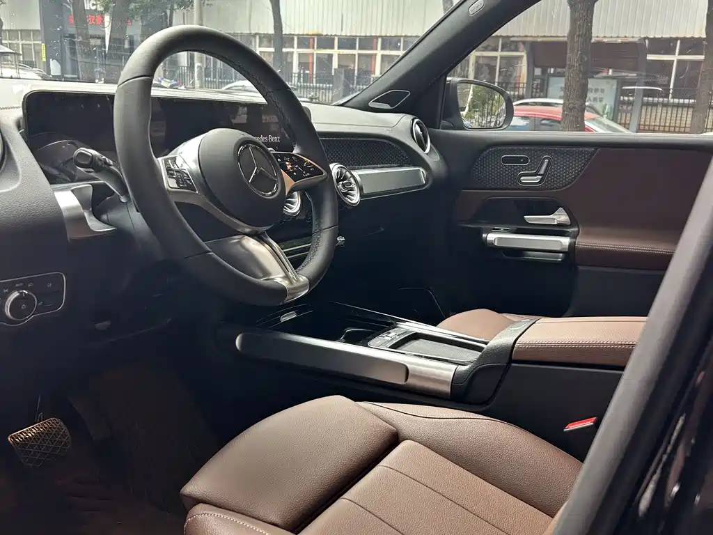 Mercedes-Benz Mercedes-Benz GLB 2026 GLB 220 Dynamic 2026 - thumbnail 5