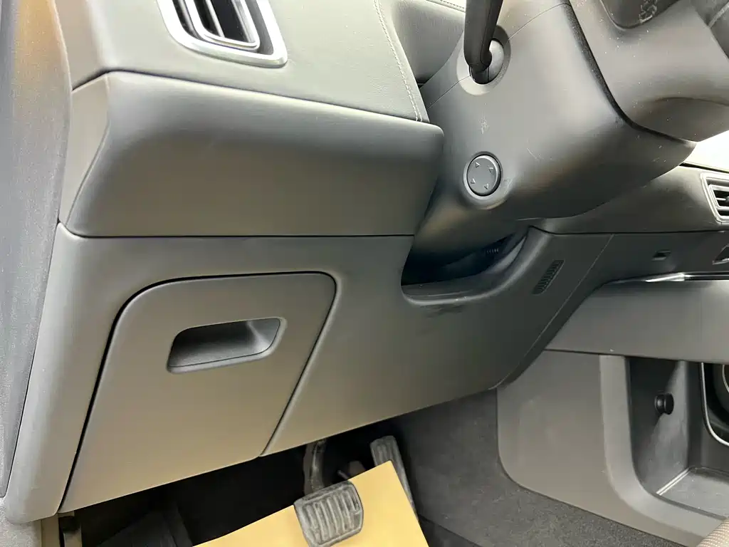 Li Auto Li L9 2022 Max 2022 - thumbnail 4