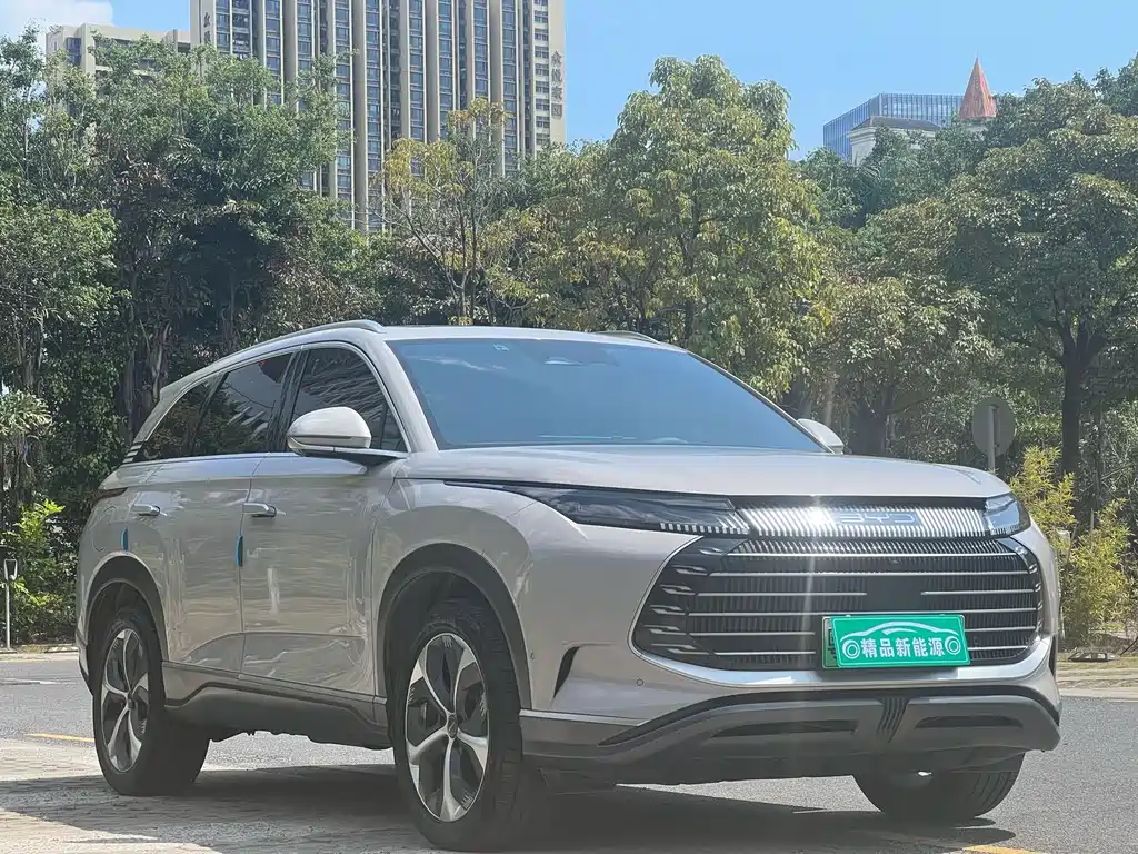 BYD BYD F7 2023 DM-i 100KM Flagship 2023 - thumbnail 3