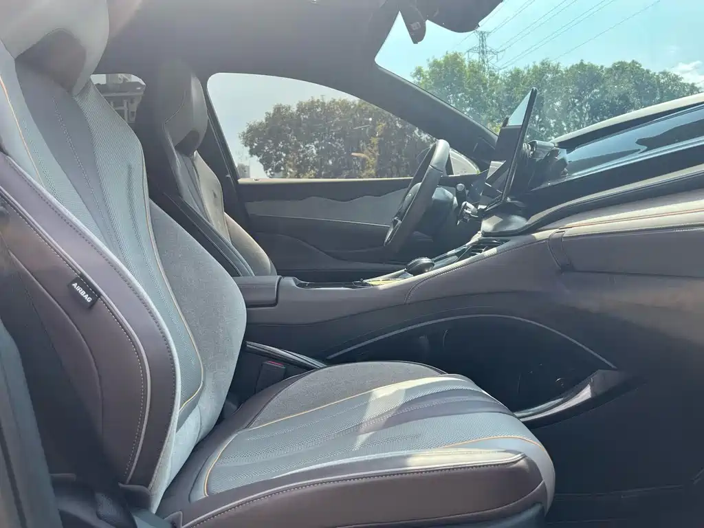 BYD BYD F7 2023 DM-i 100KM Flagship 2023 - thumbnail 16