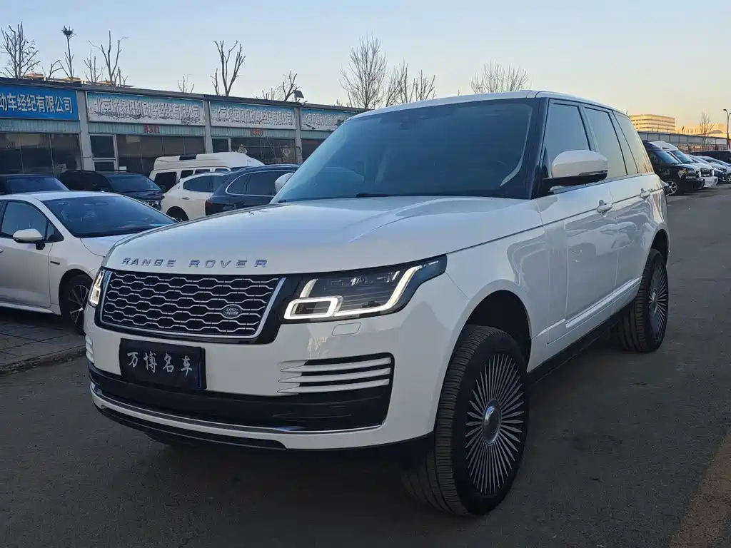 Land Rover Range Rover 2022 3.0 L6 360PS Heritage Edition 2022