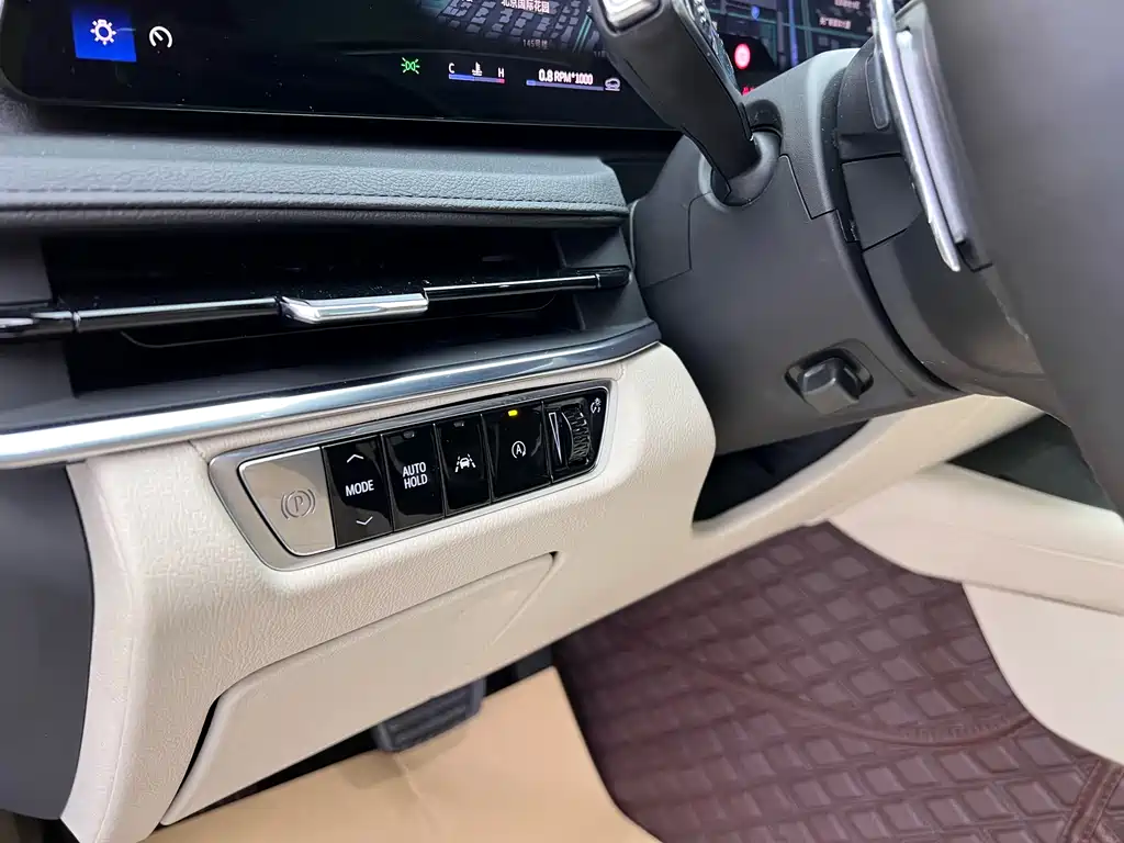 Cadillac Cadillac CT6 2023 28T Luxury 2024 - thumbnail 6