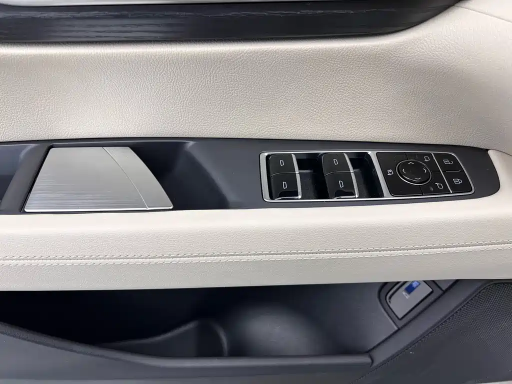 Cadillac Cadillac CT6 2023 28T Luxury 2024 - thumbnail 7