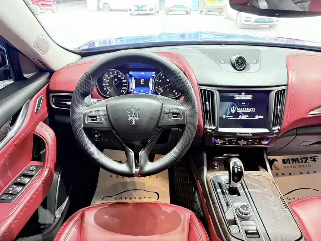 Maserati Maserati Levante 2016 3.0T Standard 2016 - thumbnail 13